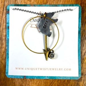 Arrow-Bear Necklace NWT